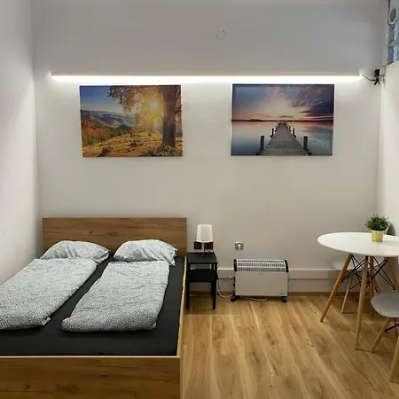 דירה Cracow Old Town קרקוב